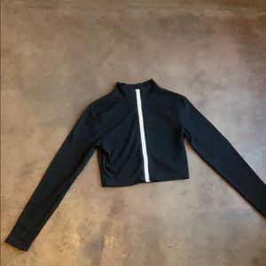 Black Cropped Zip up